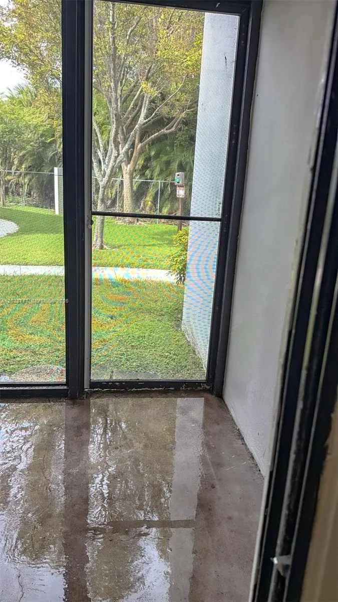 211 Lake Pointe Dr # 109, Oakland Park FL 33309
