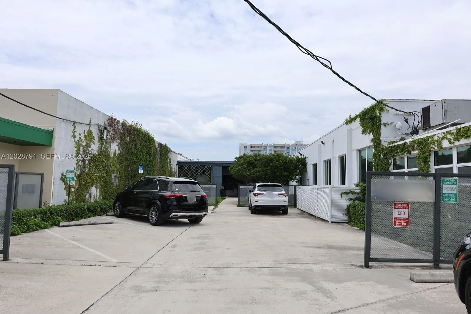 1810 NE 144th St, North Miami FL 33181