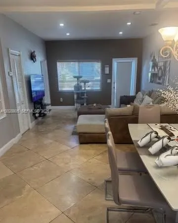 6134 SW 22nd St, Miami FL 33155