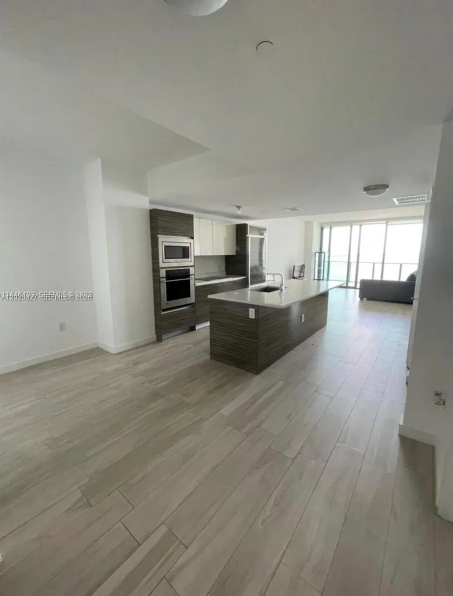 460 NE 28th St # 1406, Miami FL 33137