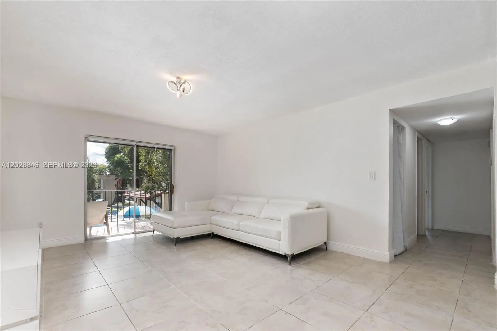 10748 N Kendall Dr # N22, Miami FL 33176