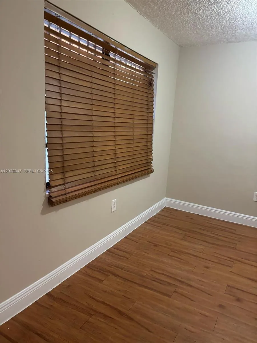6675 W 4th Ave # 408, Hialeah FL 33012