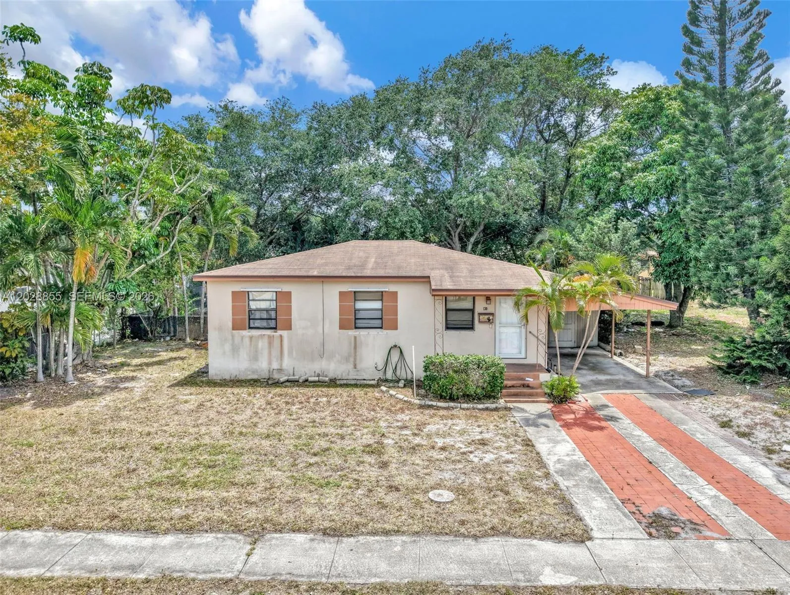 130 NE 171st Ter, Miami FL 33162