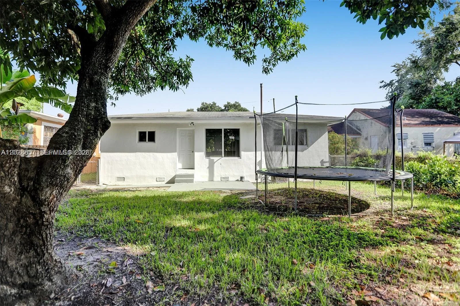 236 NW 42nd St, Miami FL 33127