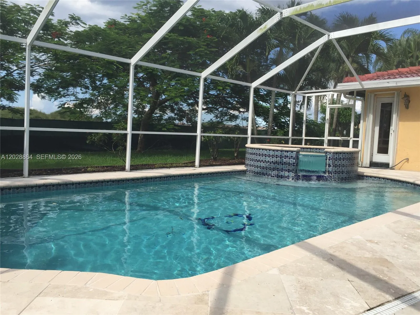16643 Golfview Dr, Weston FL 33326