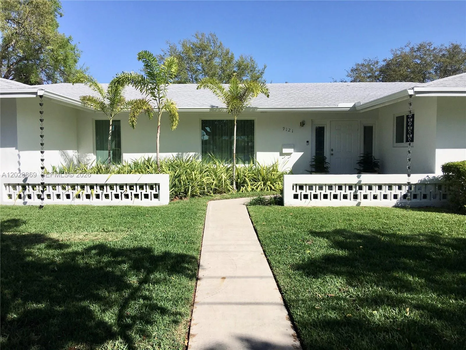 9121 SW 85th St, Miami FL 33173