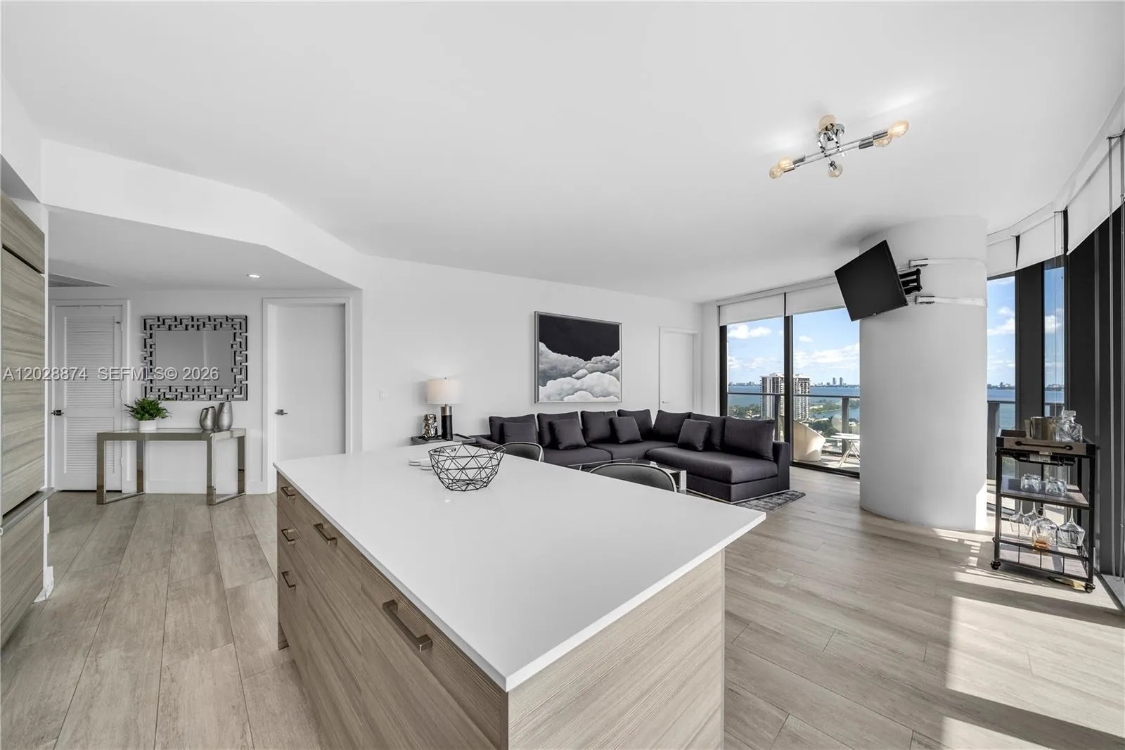 121 NE 34th St # 1704, Miami FL 33137