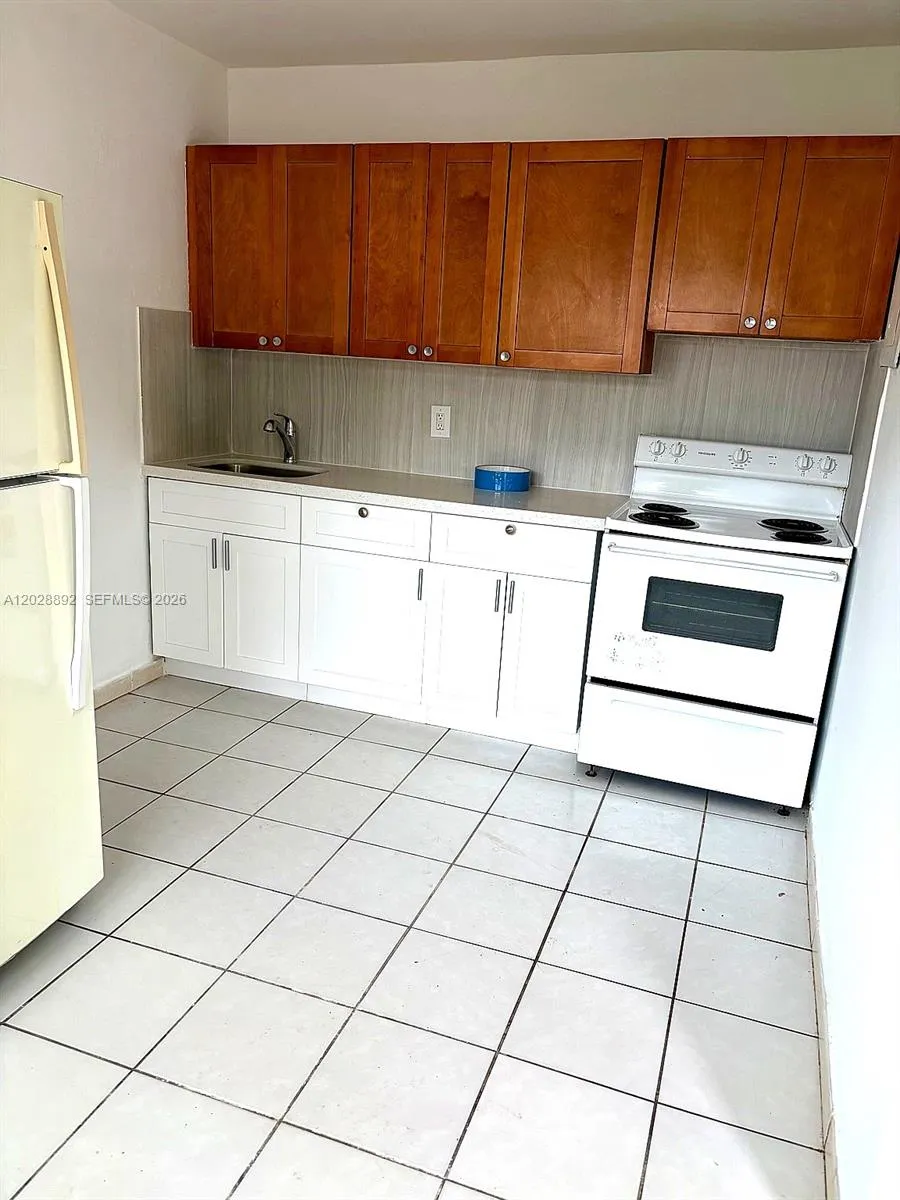 1629 Taft St # 2, Hollywood FL 33020