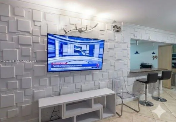 10249 NW 9th St Cir # 8, Miami FL 33172