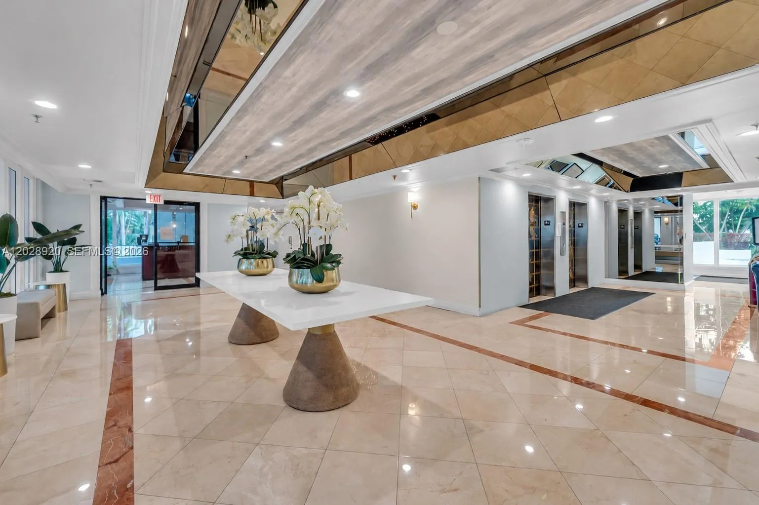 3200 Collins Ave # 8, Miami Beach FL 33140