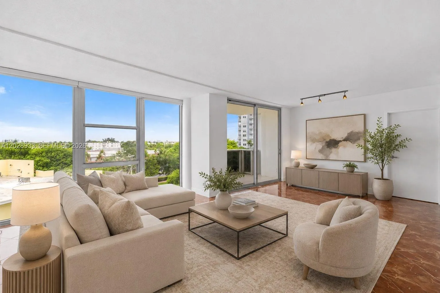900 Bay Dr # 419, Miami Beach FL 33141