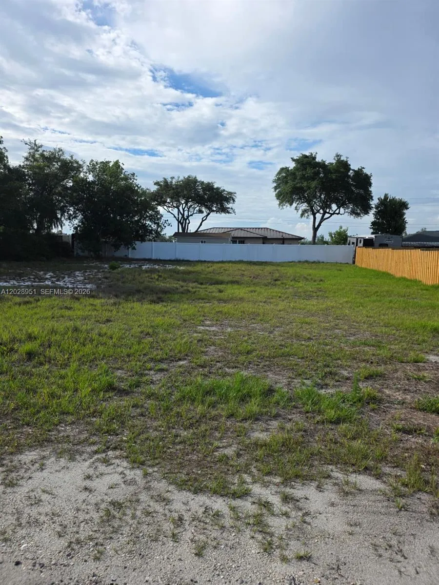 5144 Dewey St, Sebring FL 33875