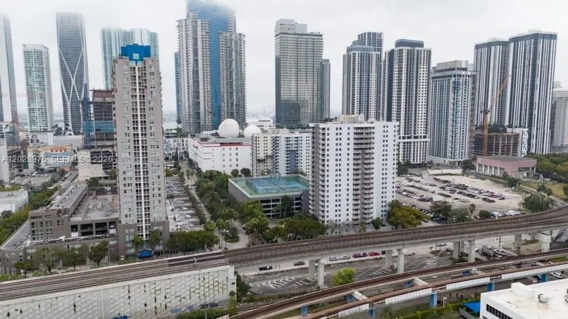 800 N Miami Ave # 906, Miami FL 33136