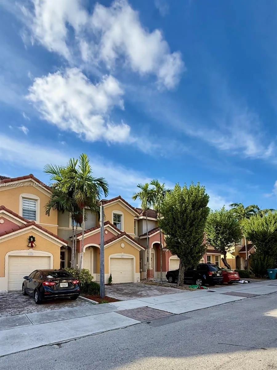 8528 SW 166th Pl # 8528, Miami FL 33193