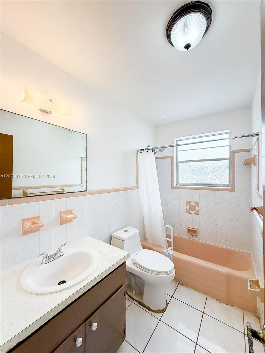1401 Grant St # 3, Hollywood FL 33020