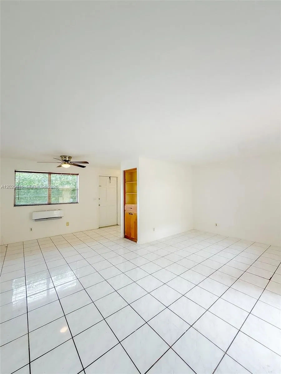 1401 Grant St # 3, Hollywood FL 33020