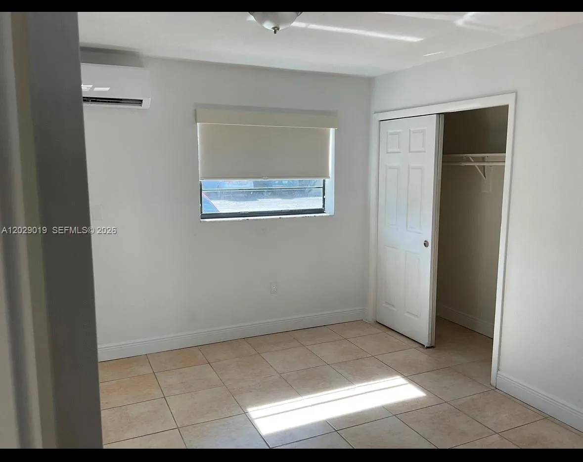 6780 SW 44th St # 2, Miami FL 33155