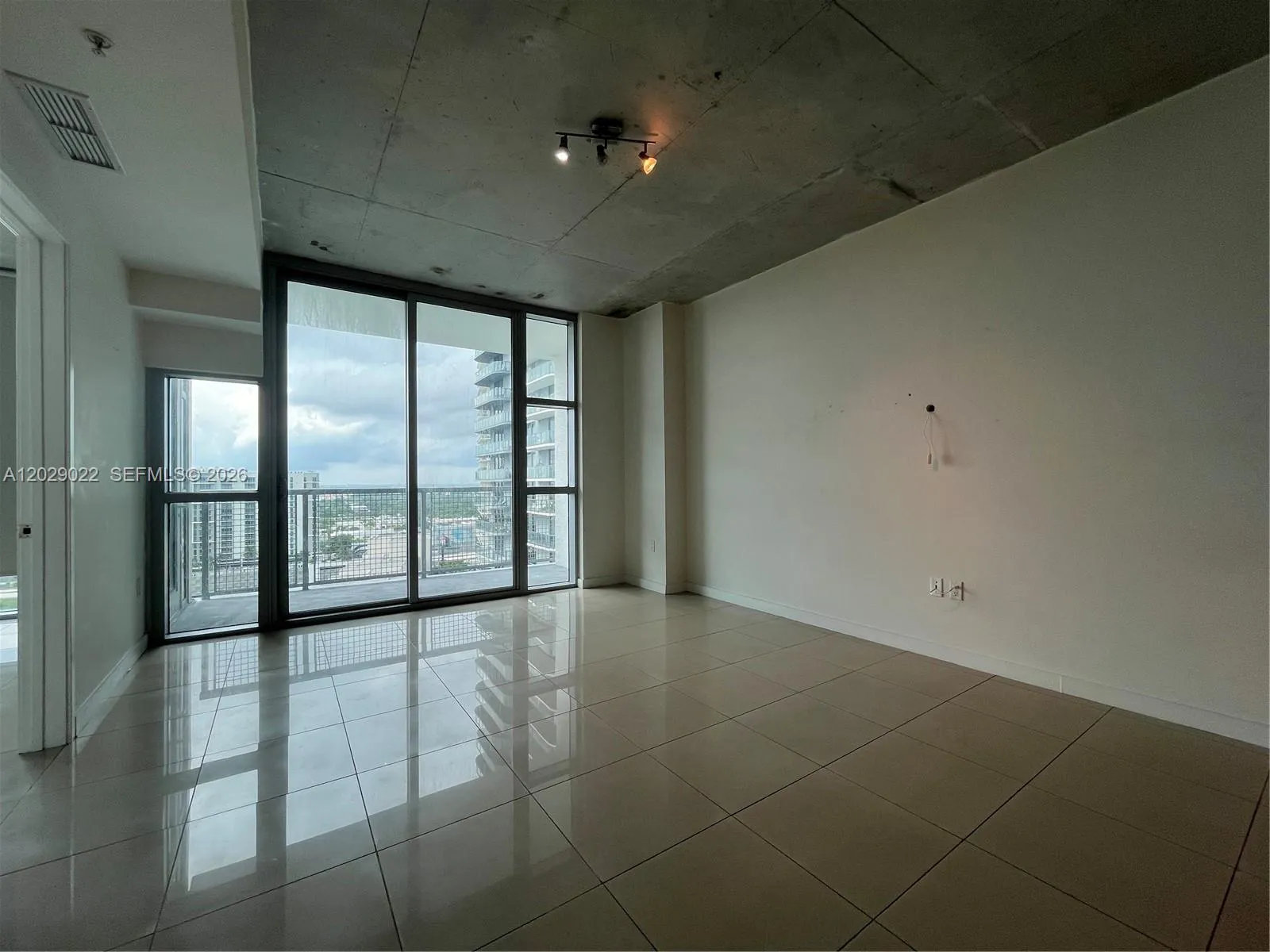 3301 NE 1st Ave # H1911, Miami FL 33137