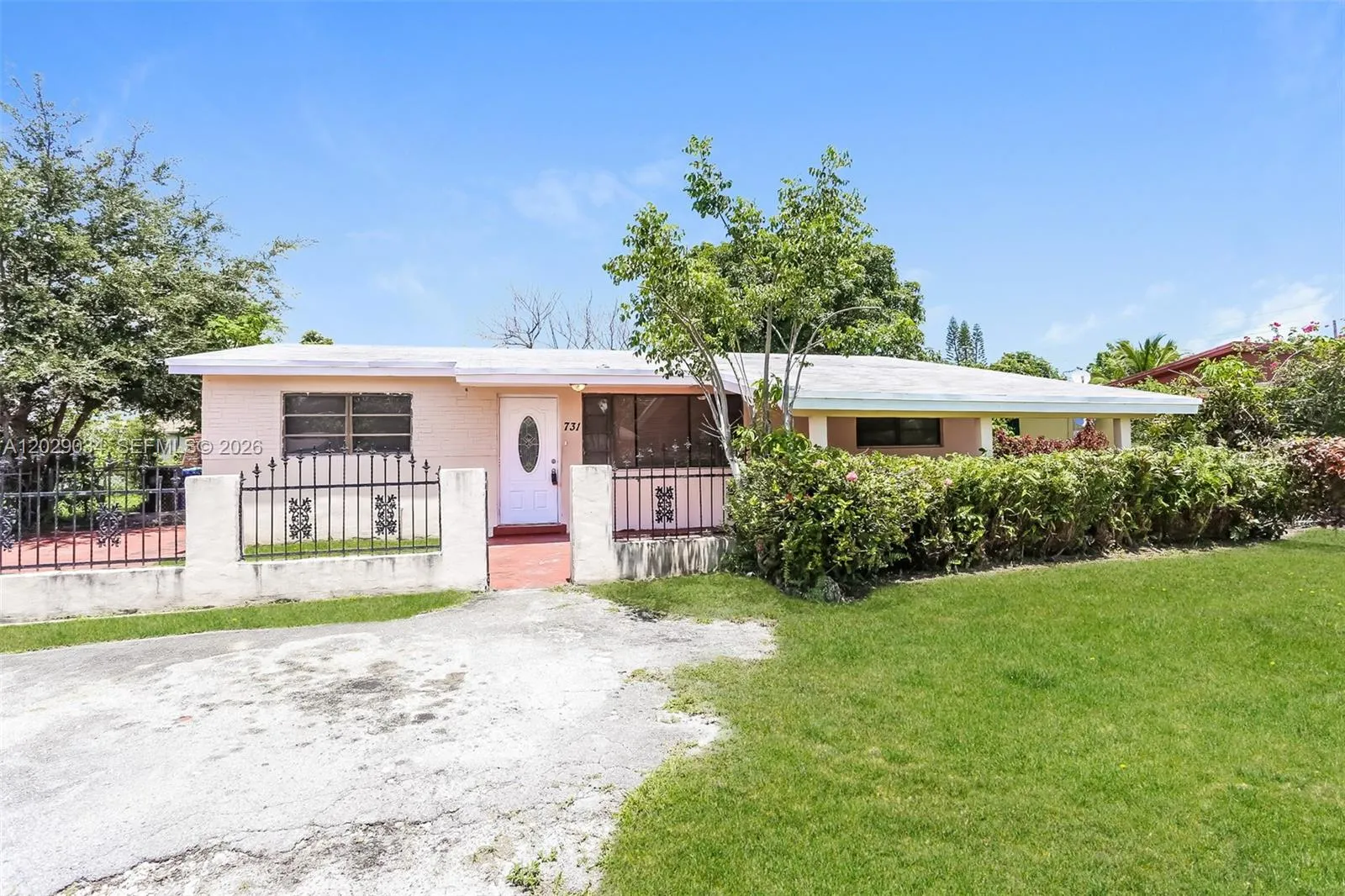 731 NW 175th Dr, Miami Gardens FL 33169