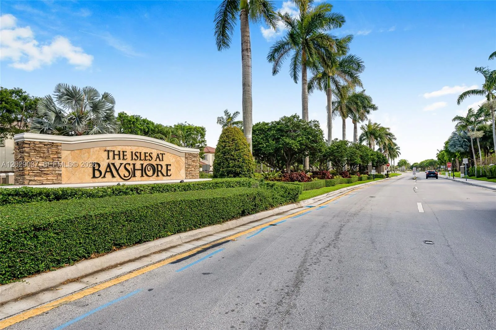 22551 SW 88th Pl # 1, Cutler Bay FL 33190