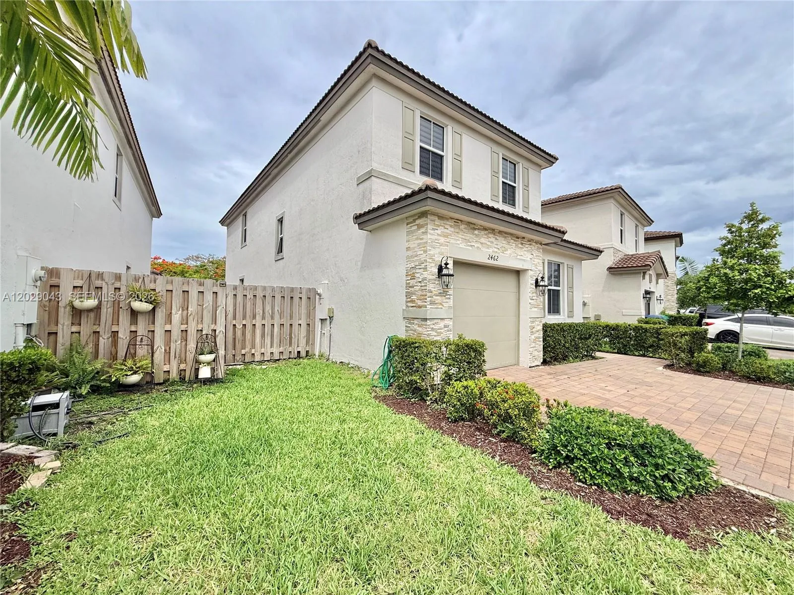 2462 NW 131st Cir, Miami FL 33167