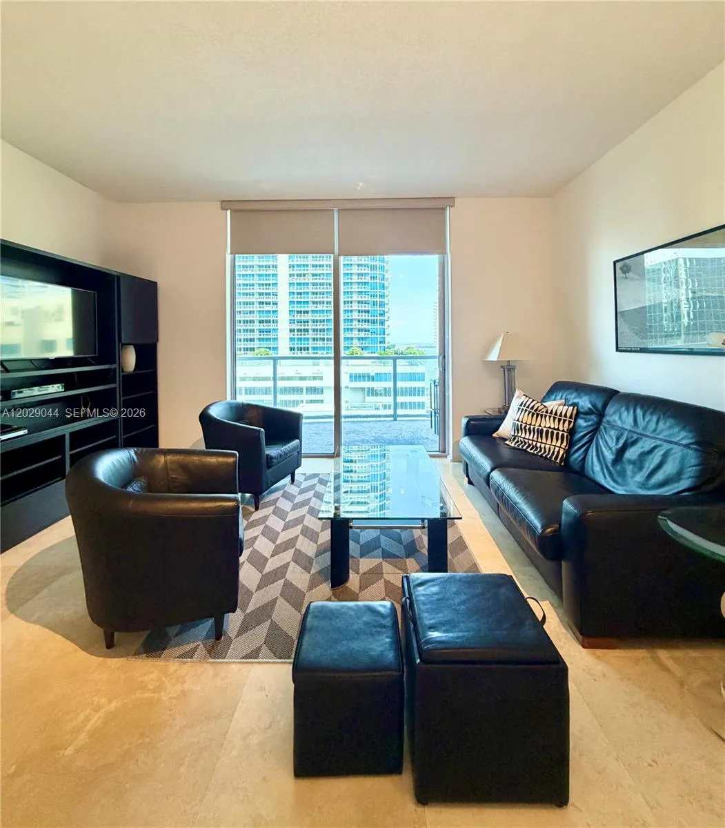 1060 Brickell Ave # 2003, Miami FL 33131
