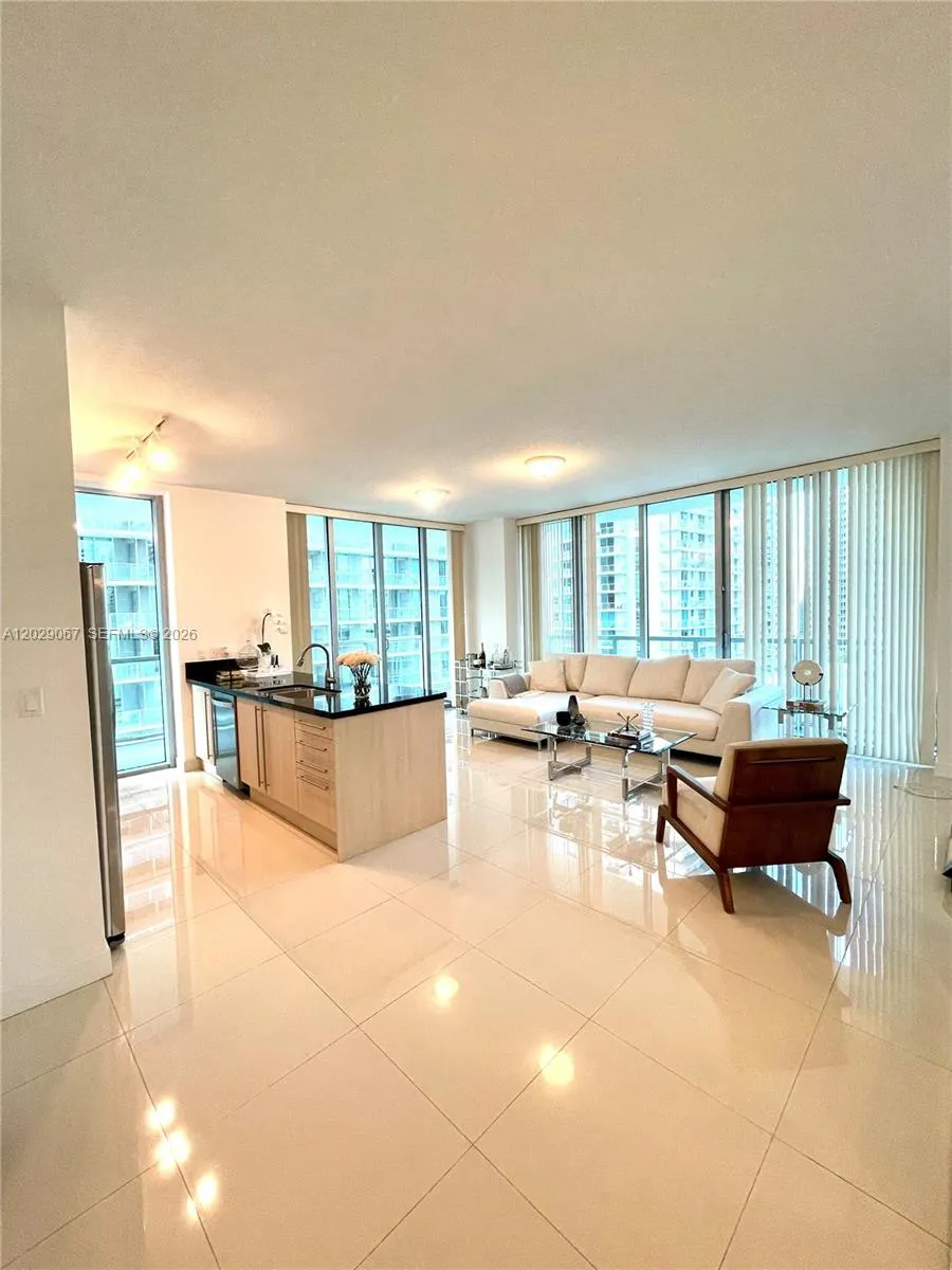 79 SW 12th St, Miami FL 33130