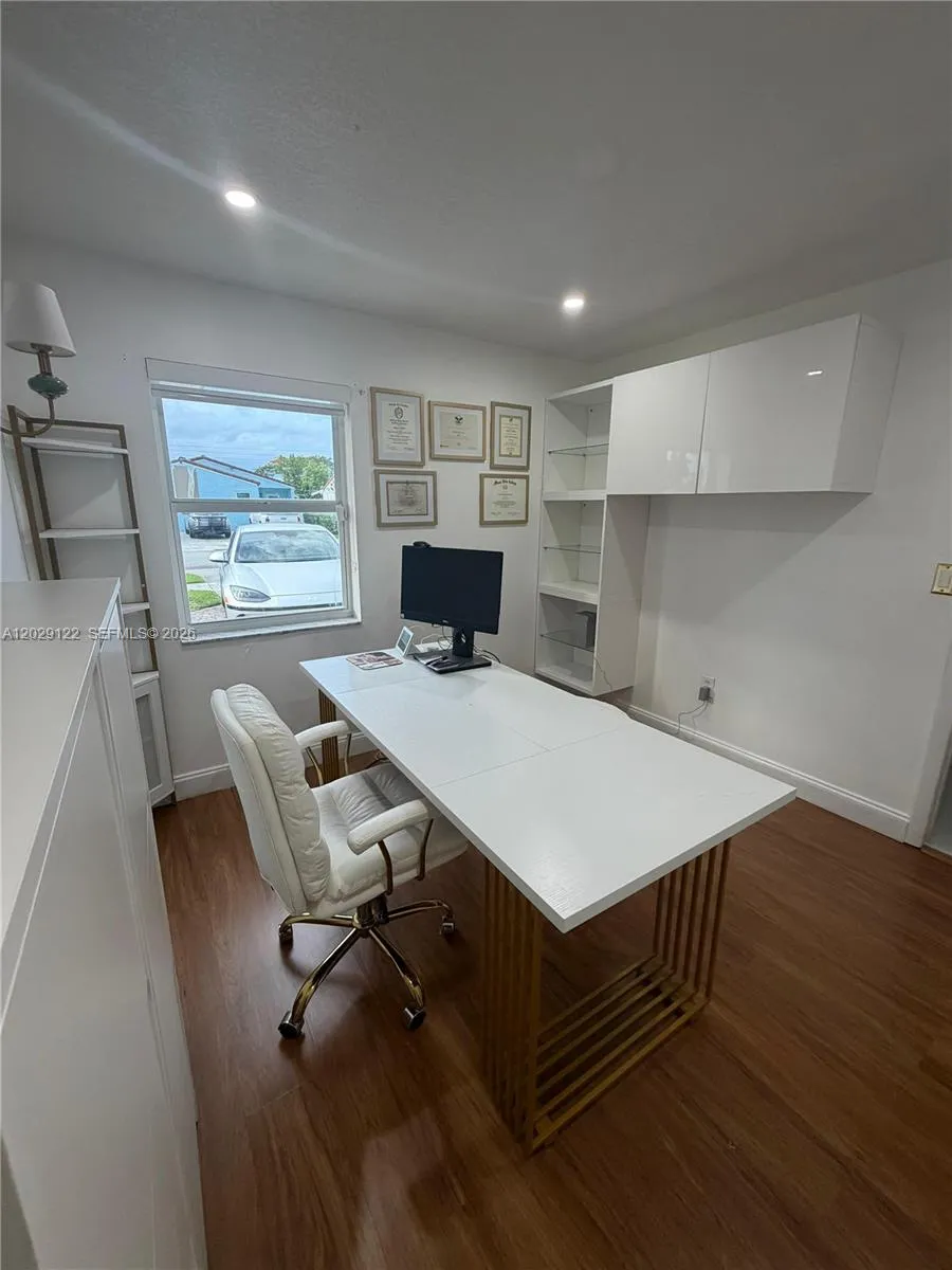 13336 NW 5th Ter, Miami FL 33182
