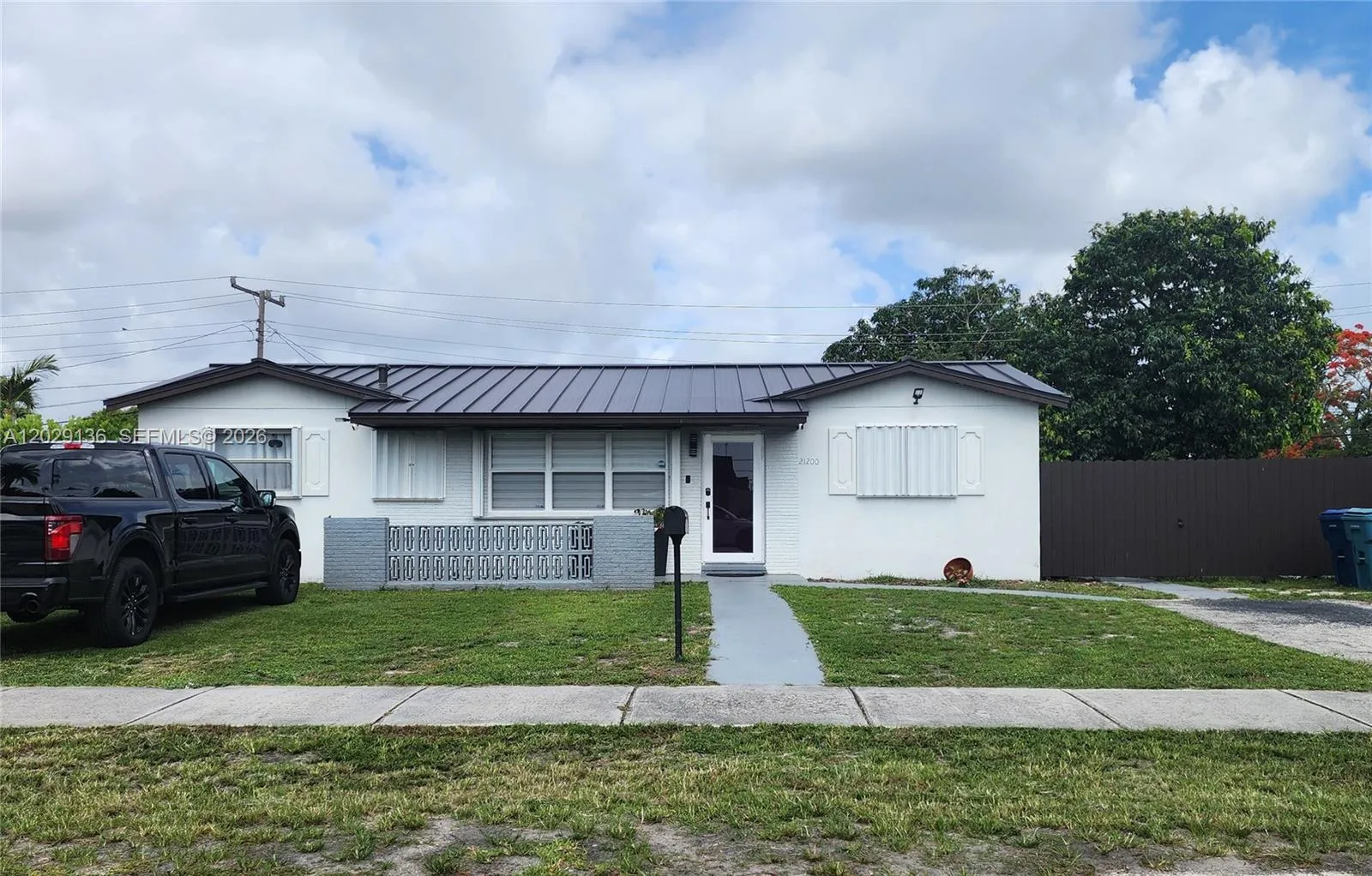 21200 NW 29th Ave, Miami Gardens FL 33056