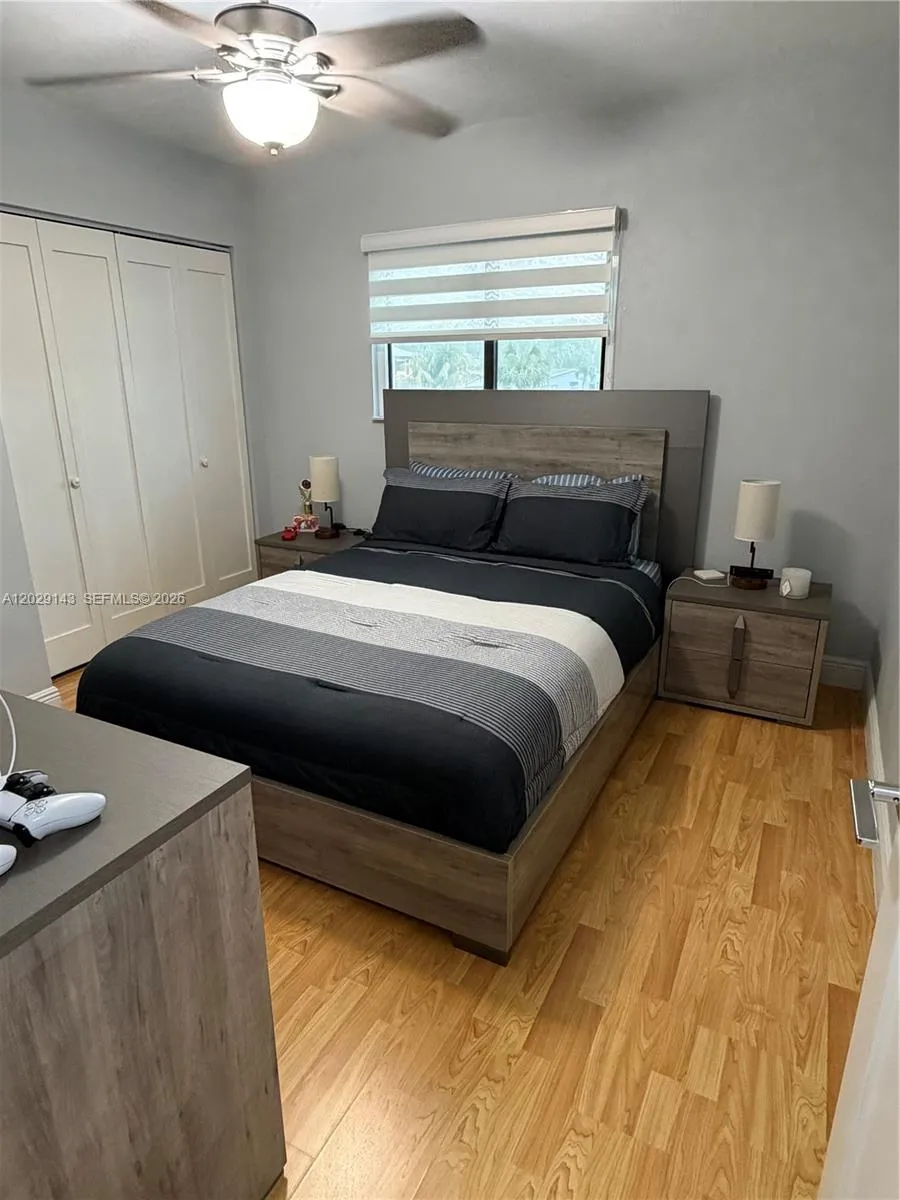 19203 NW 53rd Cir Pl, Miami Gardens FL 33055