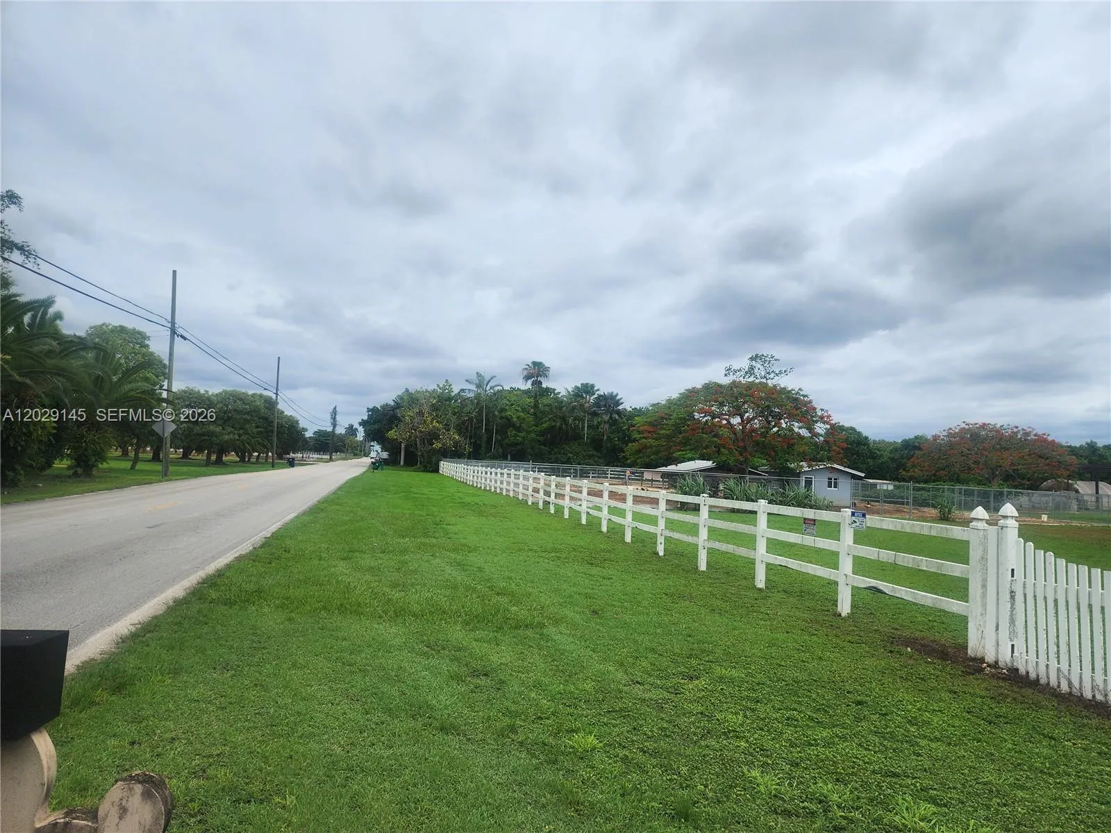 19705 SW 264th St, Homestead FL 33031