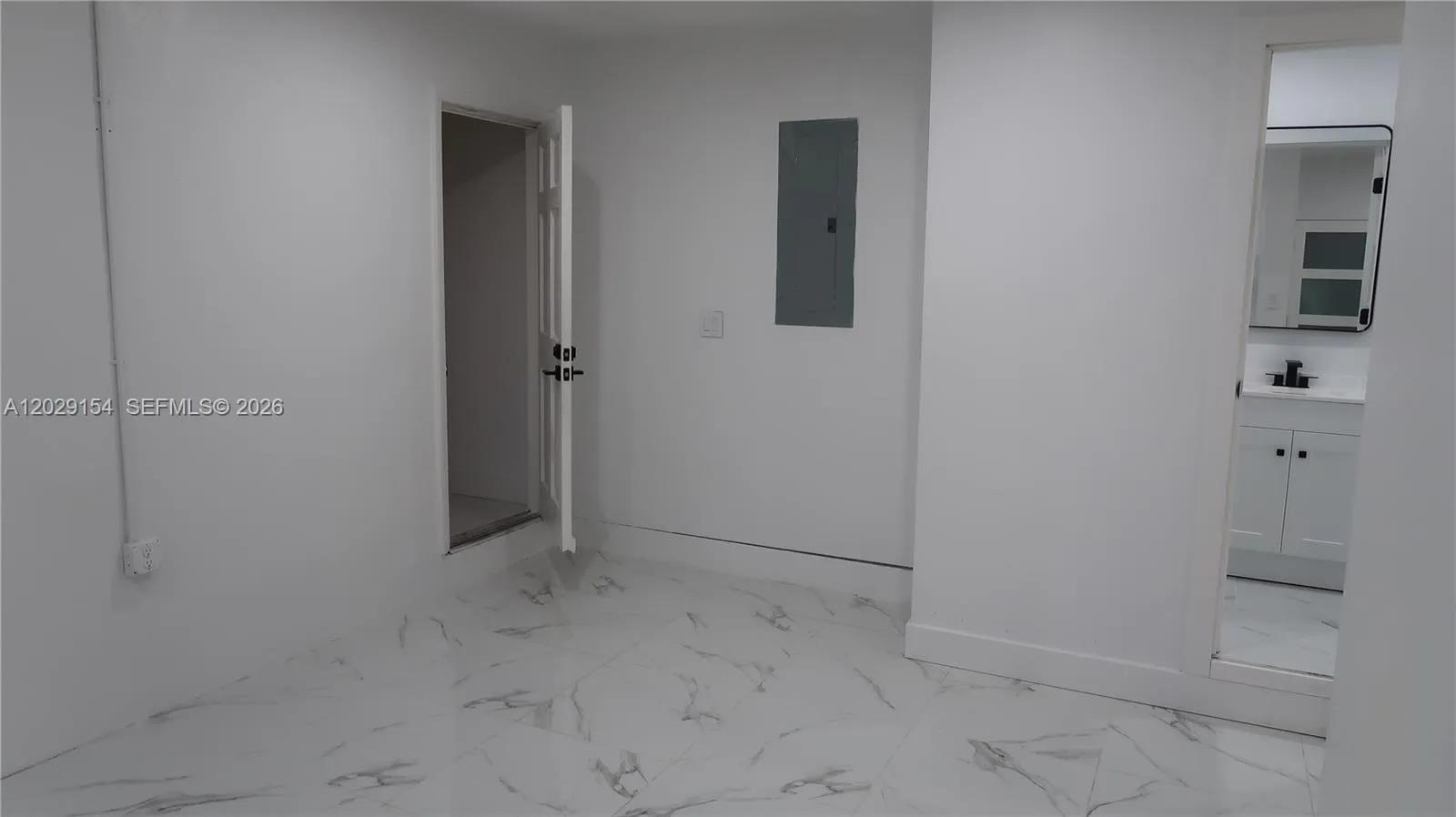 8220 NW 199th St # 1, Hialeah FL 33015