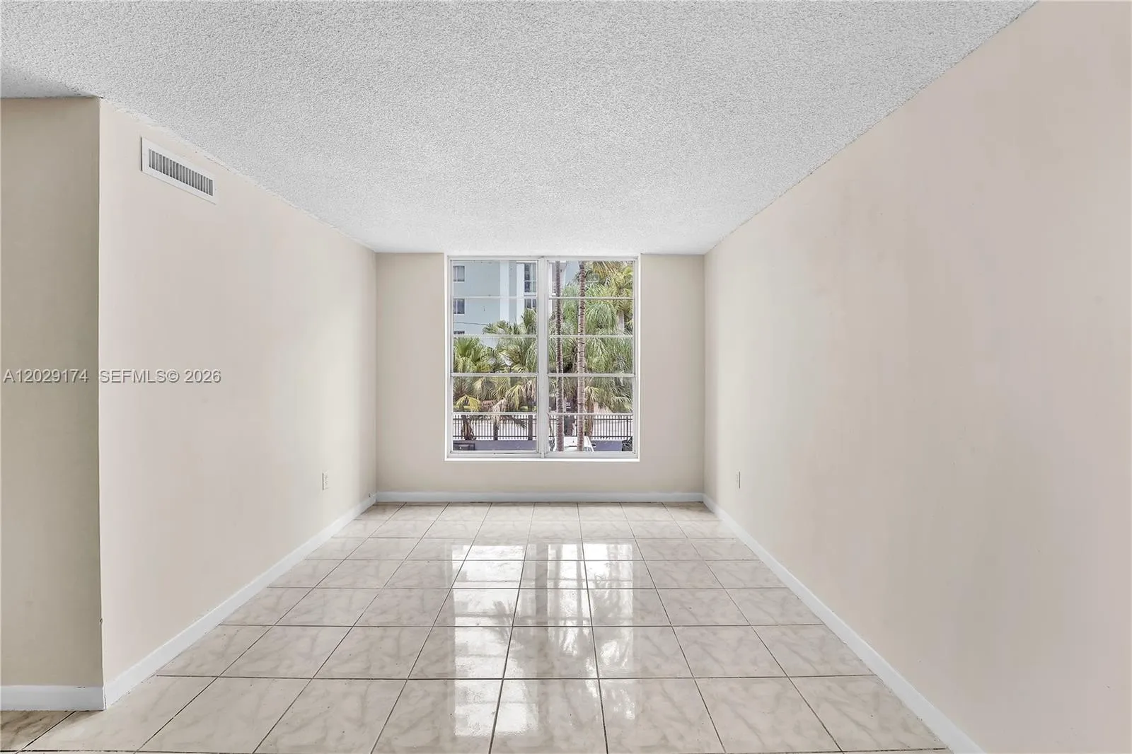 210 SW 11th St # 209, Miami FL 33130