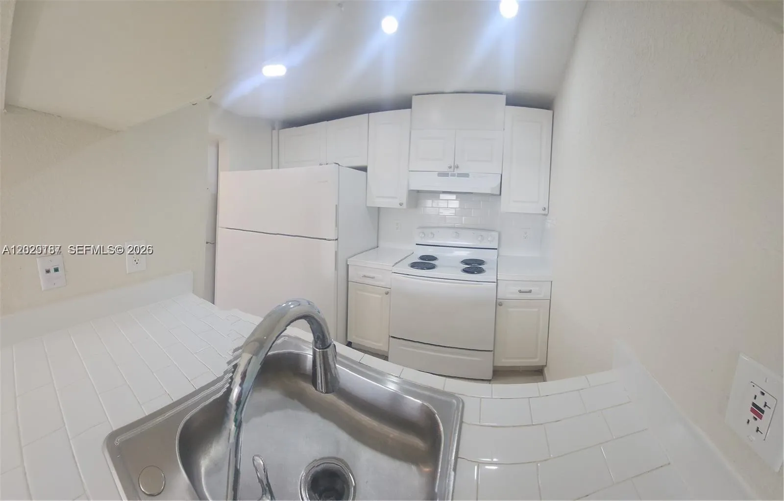 19600 SW 110th Ct # 209, Cutler Bay FL 33157
