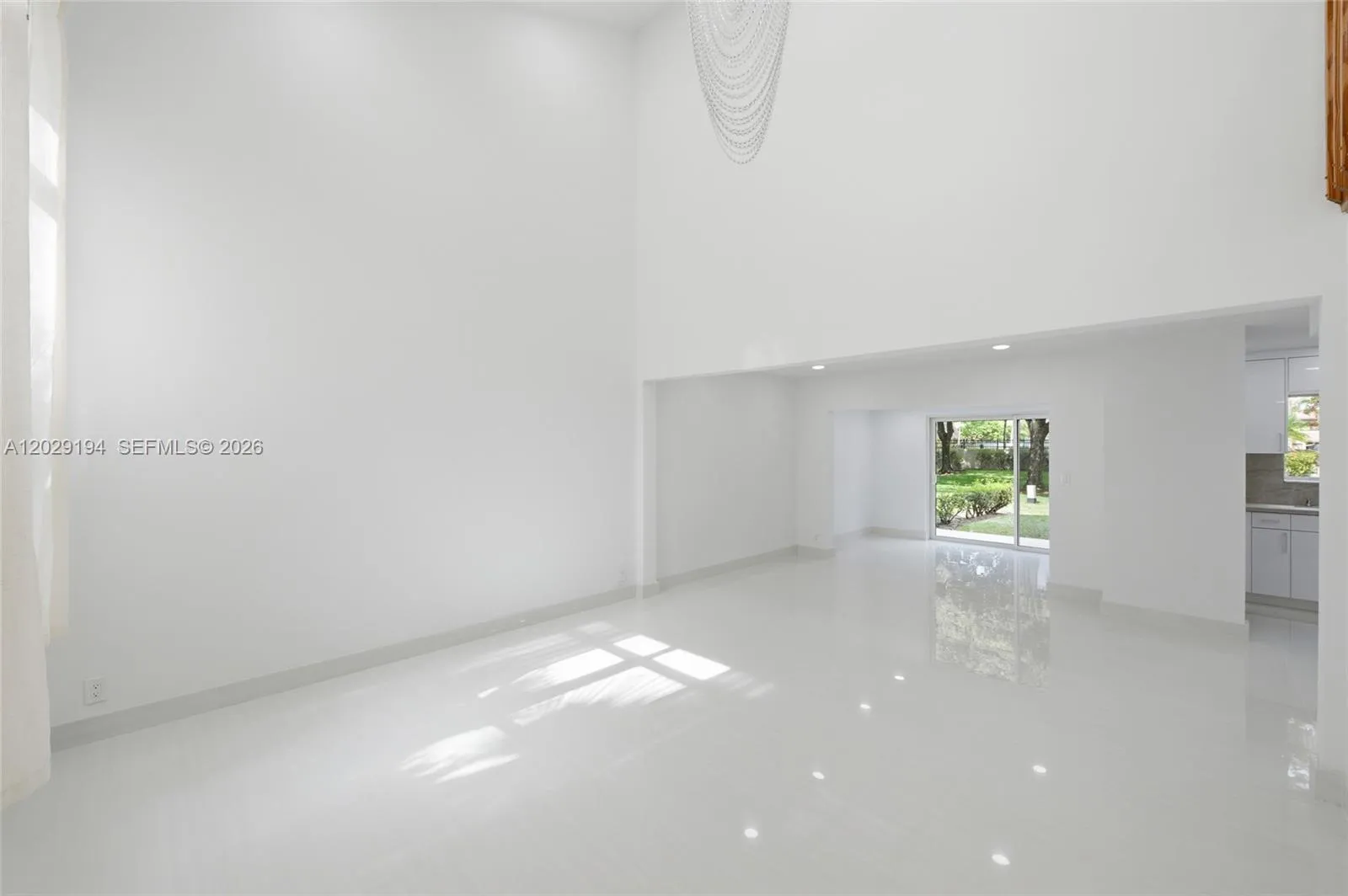 22384 Thousand Pines Ln, Boca Raton FL 33428