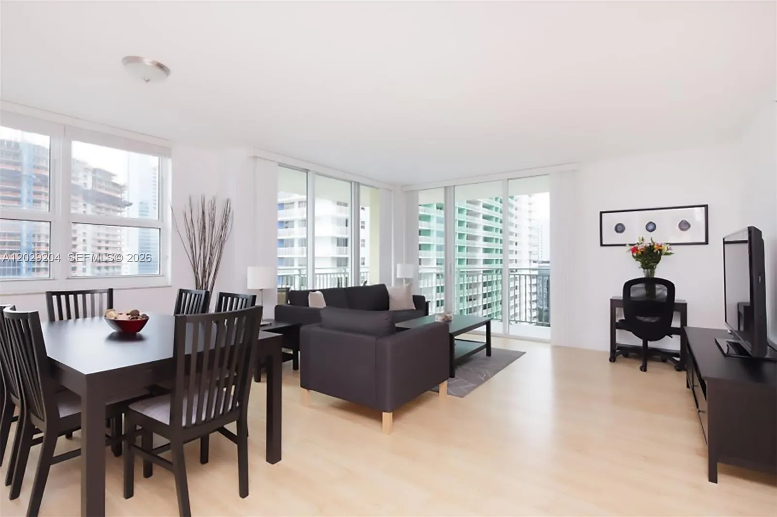 1155 Brickell Bay Dr # 2701, Miami FL 33131