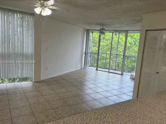 7075 NW 186th St # C507, Hialeah FL 33015