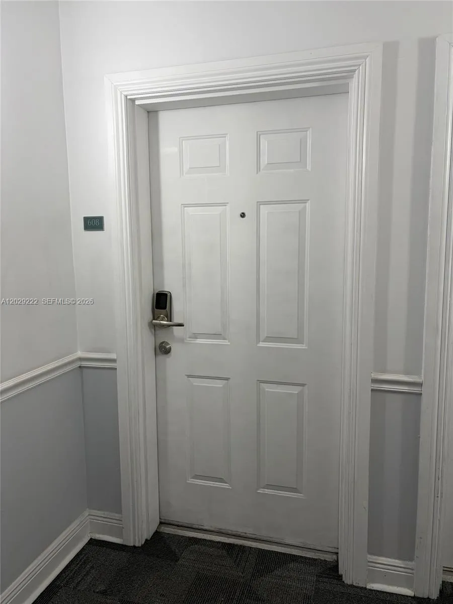 60 NW 37th Ave # 608, Miami FL 33125