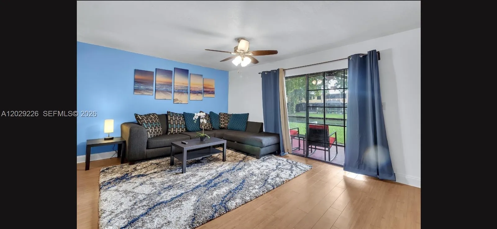 9427 NW 42nd St, Sunrise FL 33351