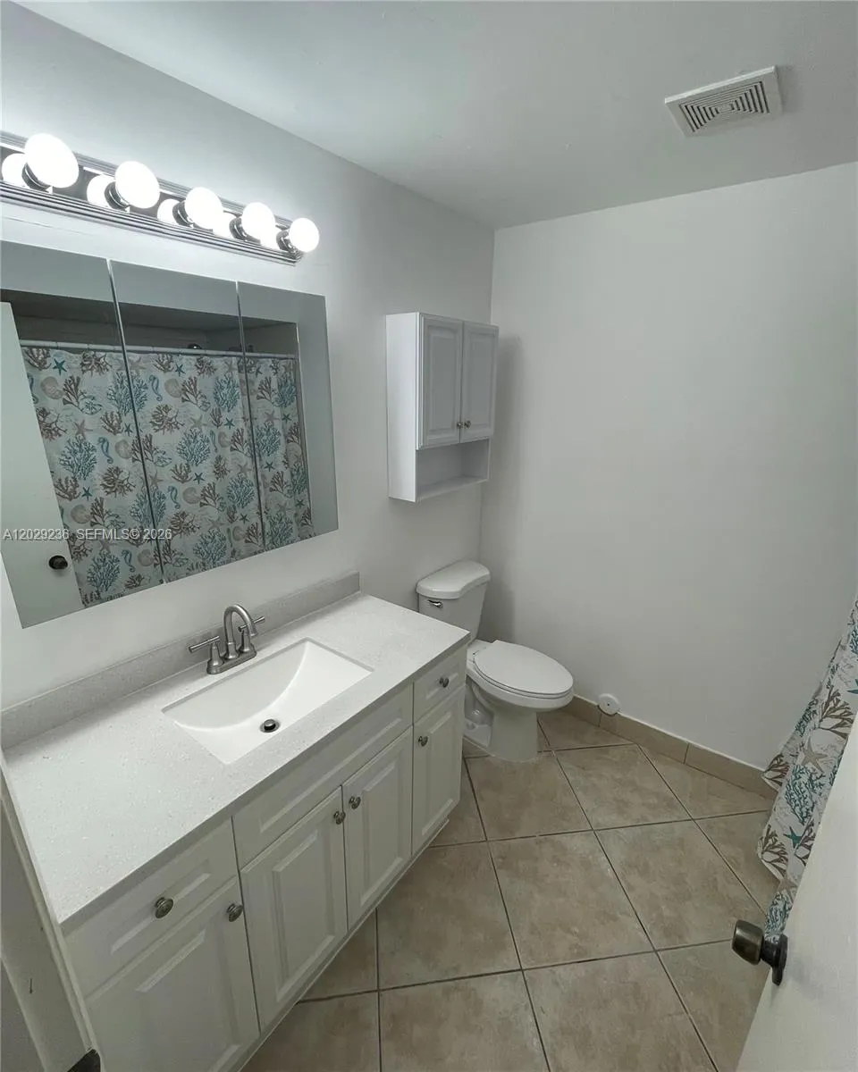 12351 NW 11th Ct, Pembroke Pines FL 33026