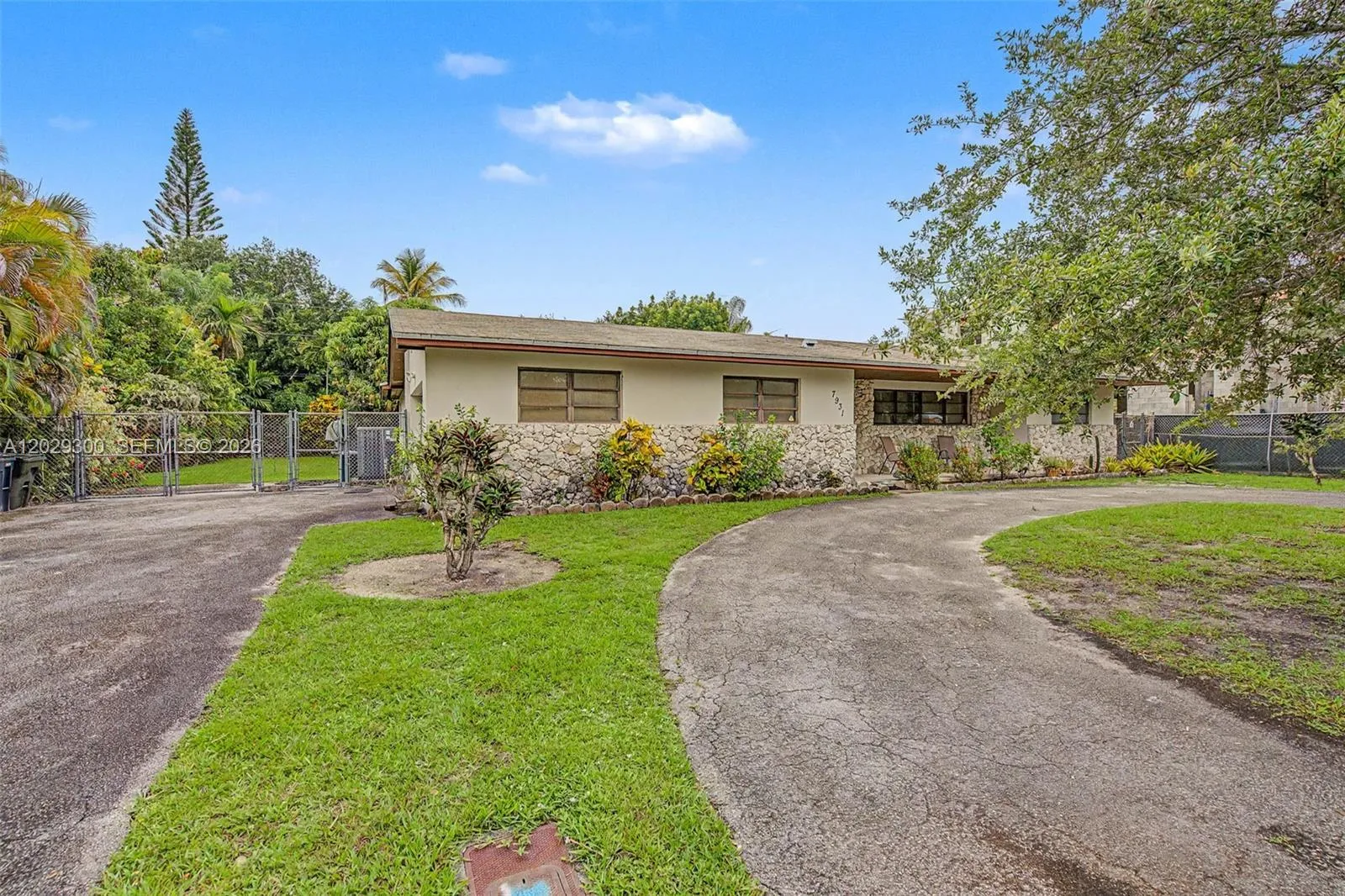 7931 SW 59th Ave, South Miami FL 33143