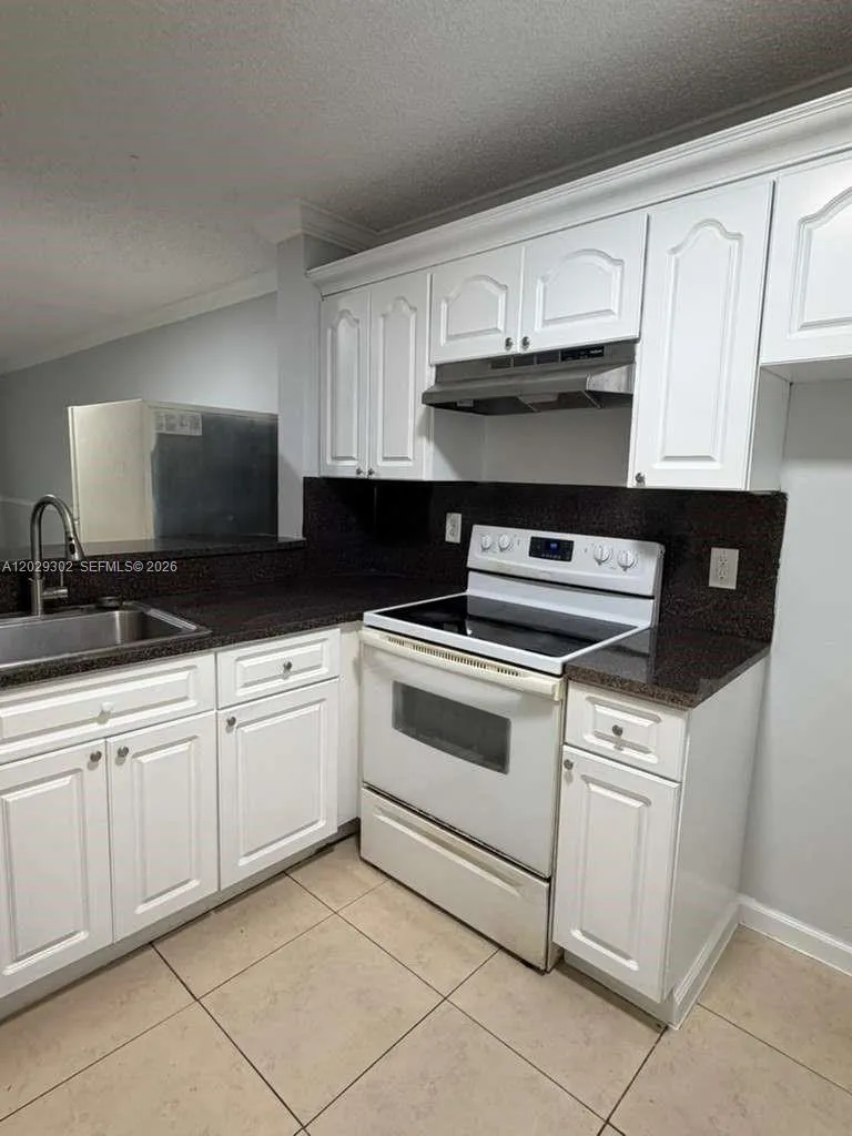 1150 NW 80th Ave # 104, Margate FL 33063