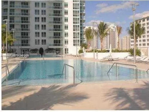 951 Brickell Ave # 1808, Miami FL 33131