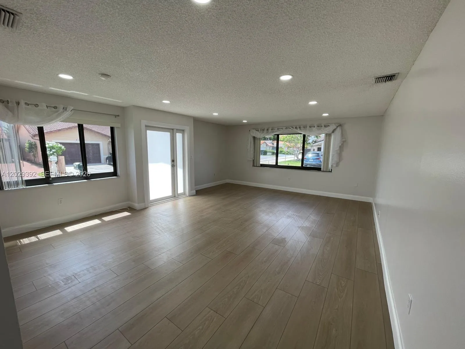 1727 SW 136th Pl, Miami FL 33175