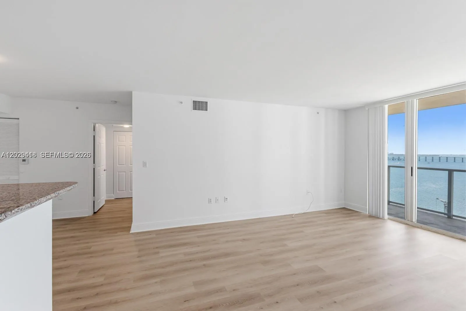 1155 Brickell Bay Dr # 1609, Miami FL 33131