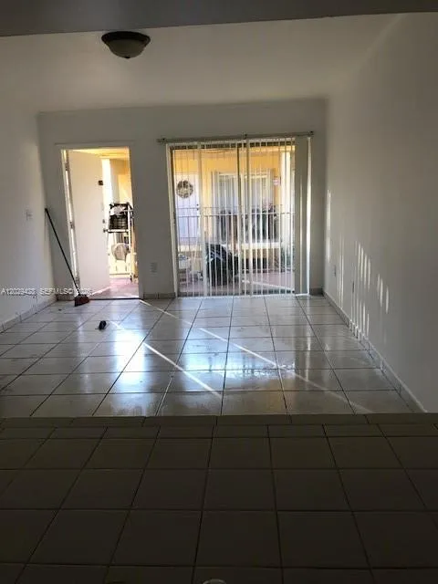 15401 SW 81st Cir Ln # 16, Miami FL 33193
