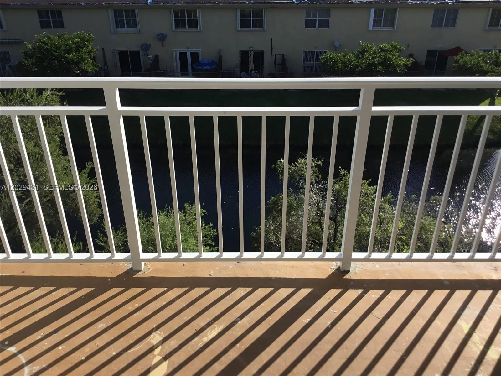9375 Fontainebleau Blvd # L422, Miami FL 33172