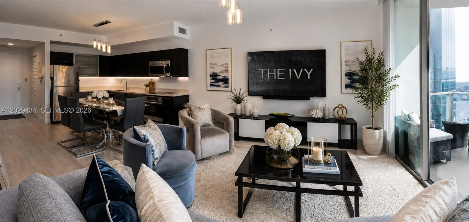 90 SW 3rd St # 1703, Miami FL 33130