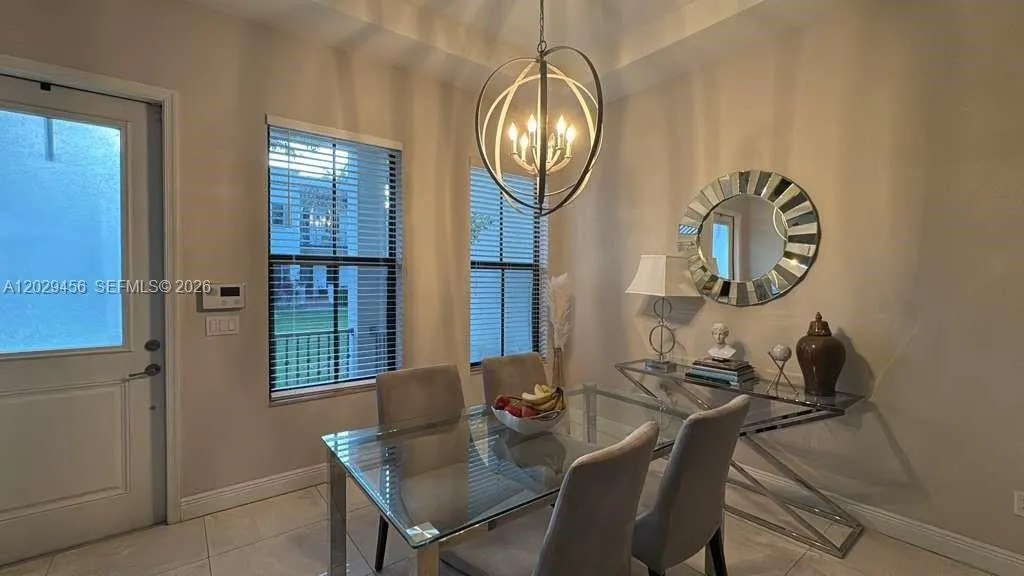 8441 NW 51st Ter # 8441, Doral FL 33166