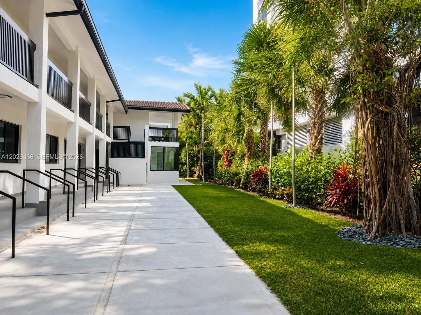 1155 102nd St # 10, Bay Harbor Islands FL 33154